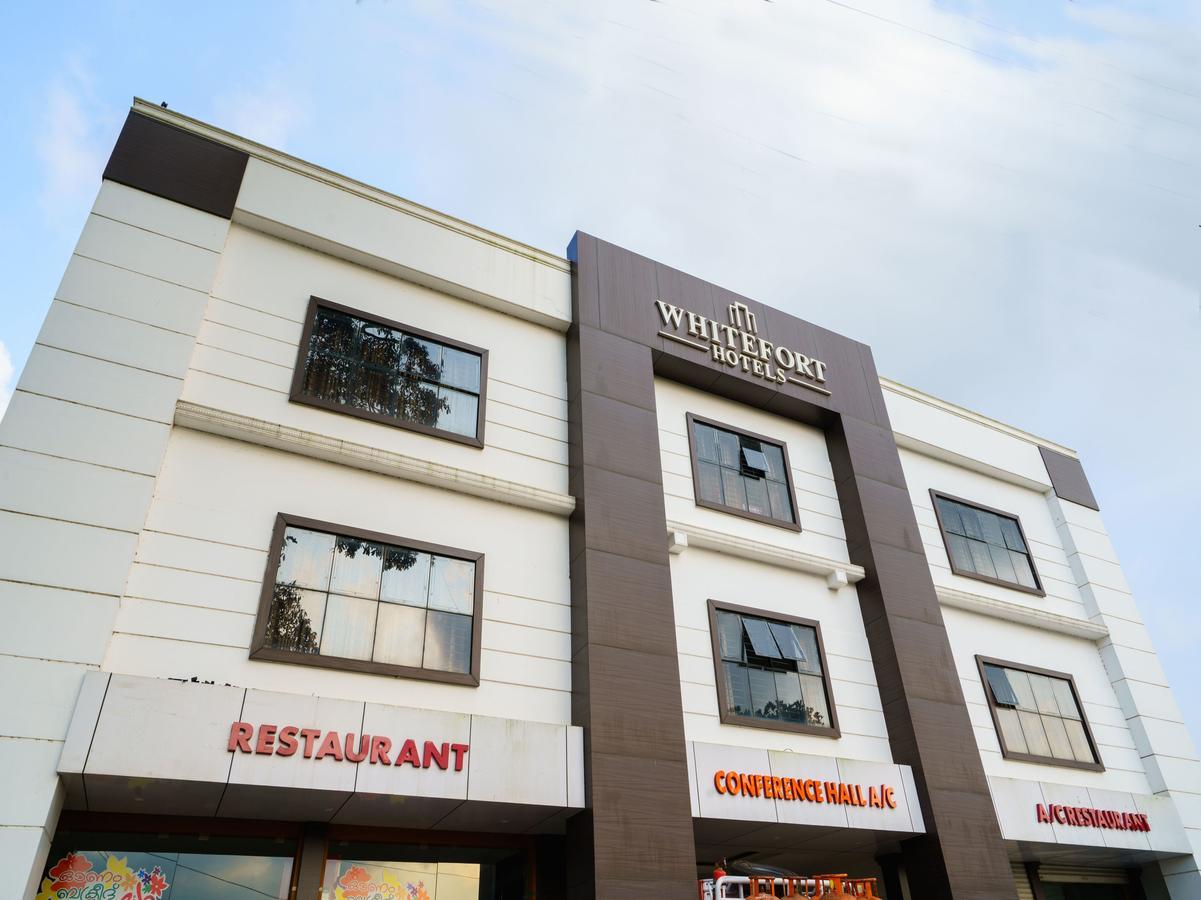 Oyo 9404 Hotel White Fort Mananthavady Εξωτερικό φωτογραφία