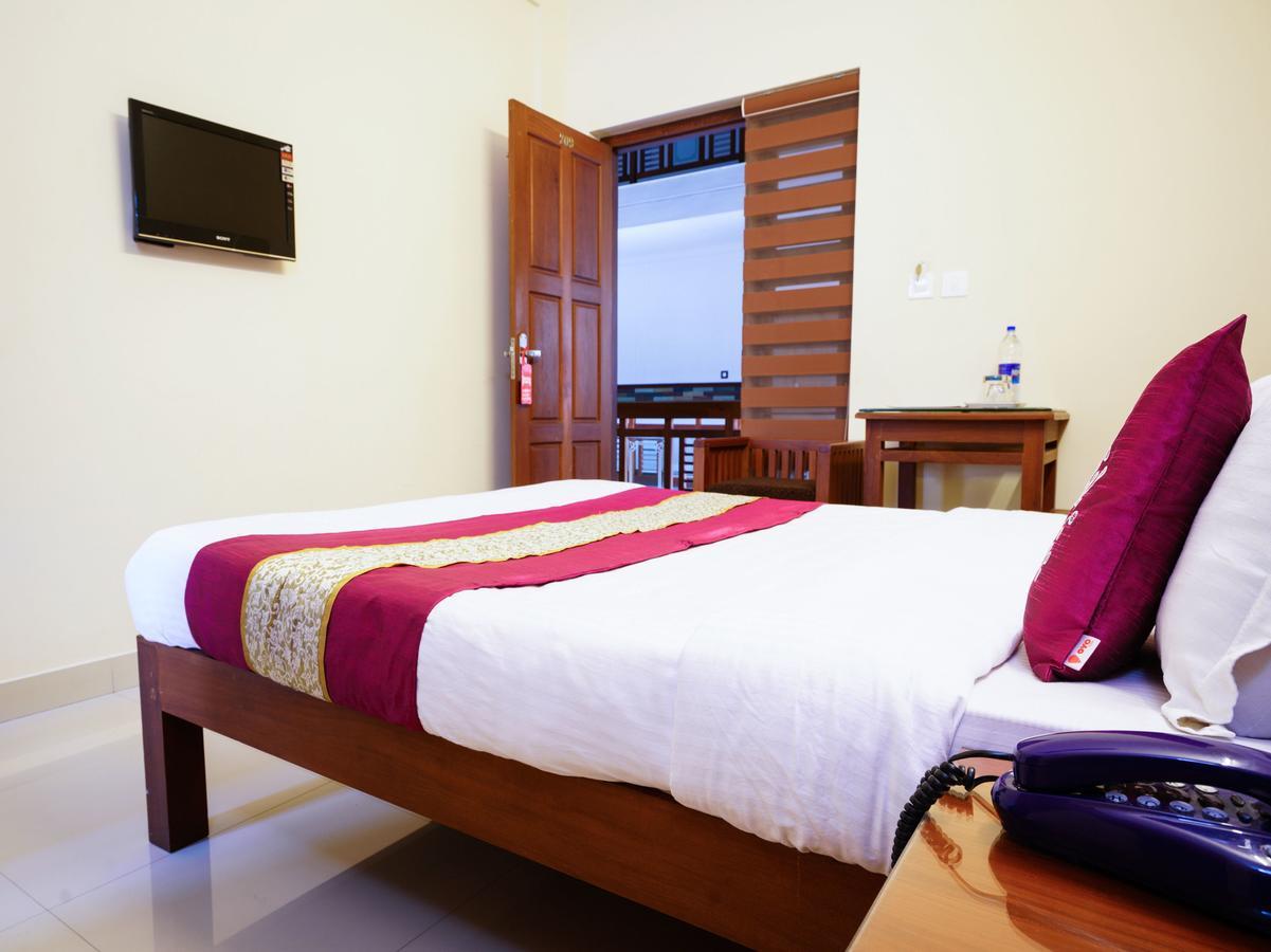 Oyo 9404 Hotel White Fort Mananthavady Εξωτερικό φωτογραφία