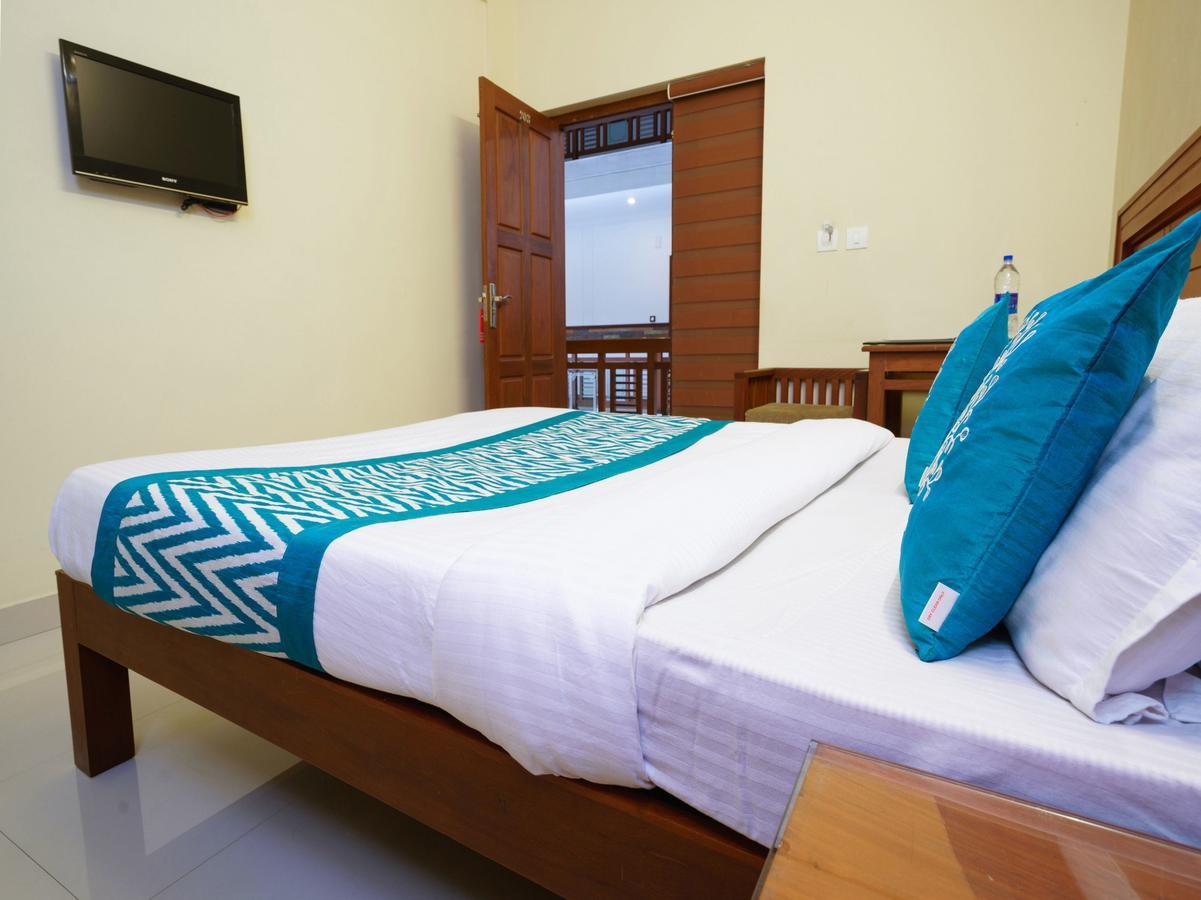 Oyo 9404 Hotel White Fort Mananthavady Εξωτερικό φωτογραφία