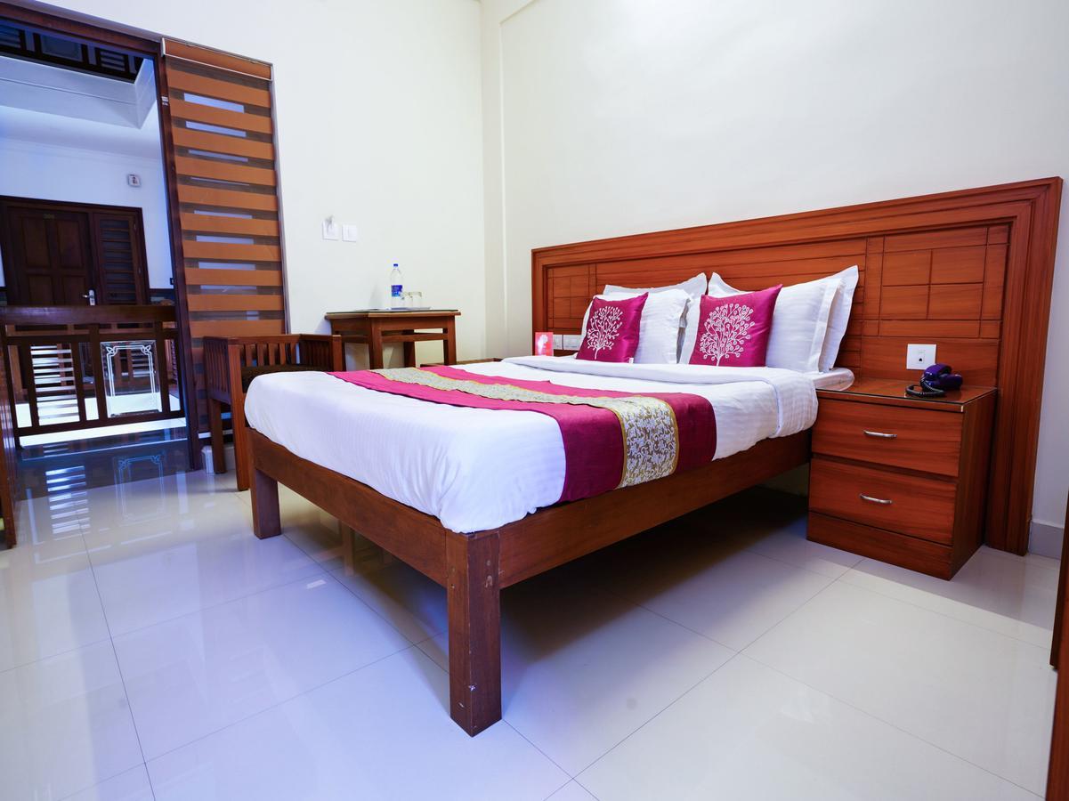 Oyo 9404 Hotel White Fort Mananthavady Εξωτερικό φωτογραφία