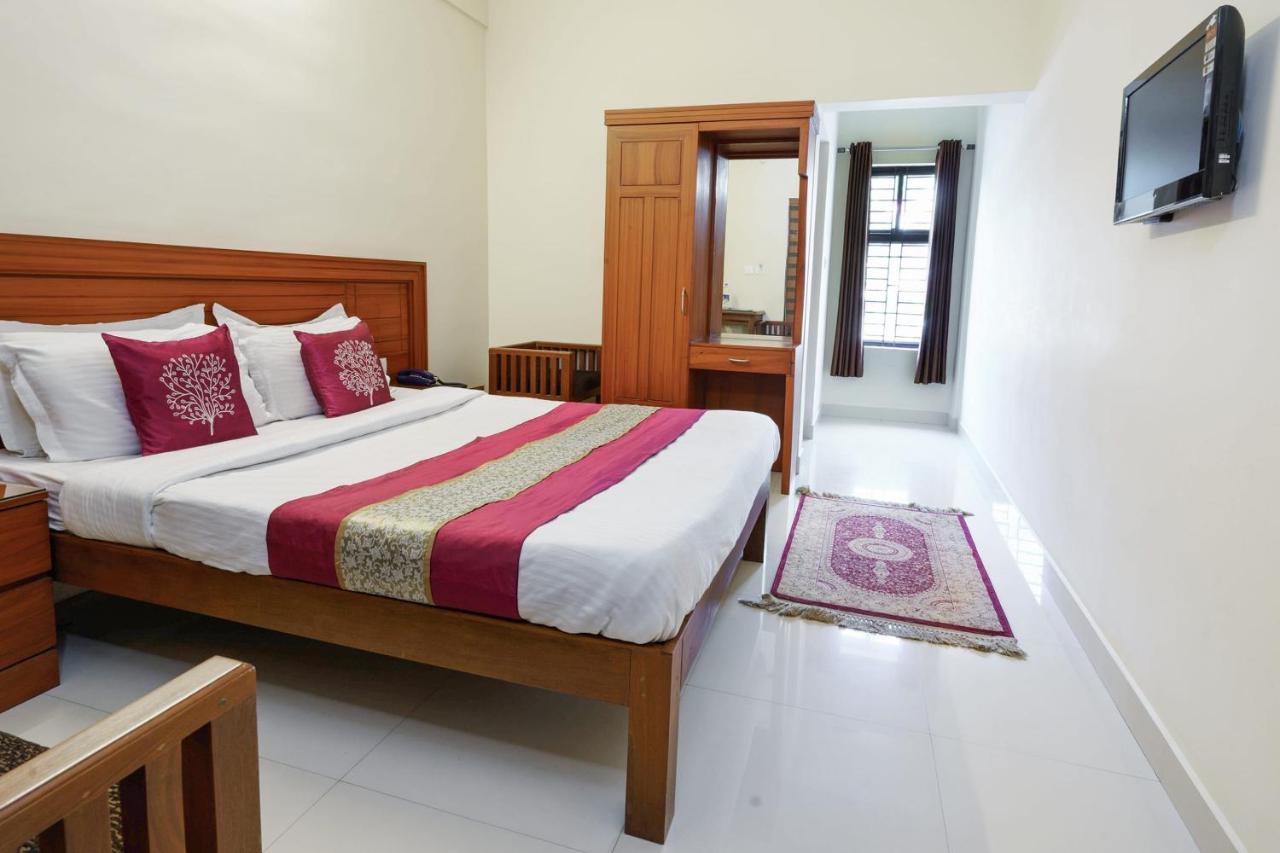 Oyo 9404 Hotel White Fort Mananthavady Εξωτερικό φωτογραφία